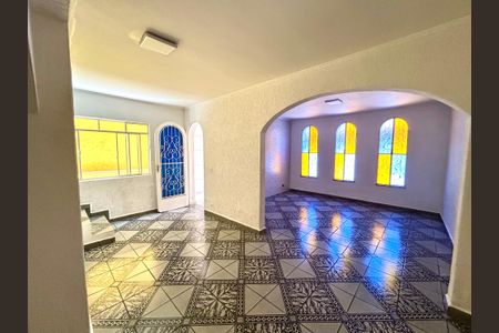 Sala de casa para alugar com 3 quartos, 180m² em Jardim Nova Ipanema, Guarulhos