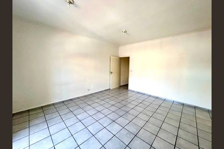 Casa à venda com 180m², 3 quartos e 2 vagas Casa à venda com 180m², 3 quartos e 2 vagasQuarto Suíte