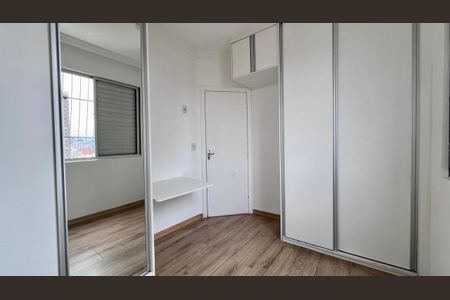 Apartamento à venda com 77m², 3 quartos e 1 vagaquarto 