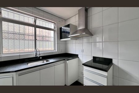 Apartamento à venda com 77m², 3 quartos e 1 vagacozinha