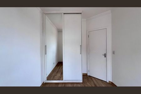 Apartamento à venda com 77m², 3 quartos e 1 vagaquarto 