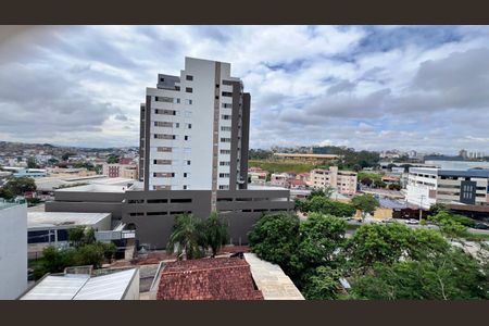 Apartamento à venda com 77m², 3 quartos e 1 vagavista