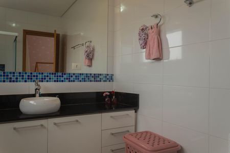 Casa para alugar com 544m², 5 quartos e 6 vagas Casa para alugar com 544m², 5 quartos e 6 vagasBanheiro da Suíte 4