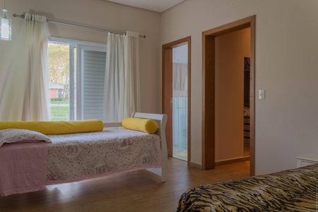 Casa para alugar com 544m², 5 quartos e 6 vagas Casa para alugar com 544m², 5 quartos e 6 vagasSuíte 3