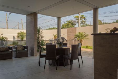 Casa para alugar com 544m², 5 quartos e 6 vagas Casa para alugar com 544m², 5 quartos e 6 vagasÁrea comum