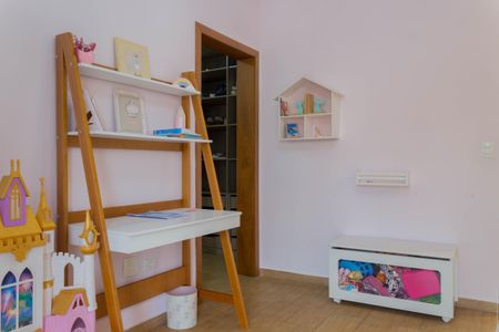 Casa para alugar com 544m², 5 quartos e 6 vagas Casa para alugar com 544m², 5 quartos e 6 vagasSuíte 4