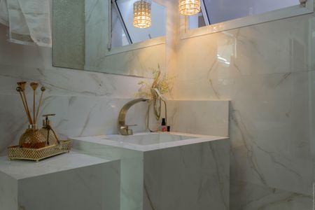 Casa para alugar com 544m², 5 quartos e 6 vagas Casa para alugar com 544m², 5 quartos e 6 vagasLavabo