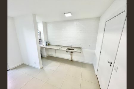 Apartamento à venda com 63m², 2 quartos e sem vagaSala/Cozinha