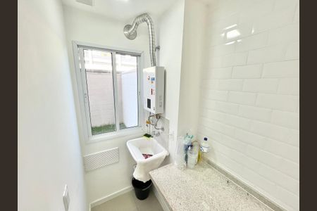 Apartamento à venda com 63m², 2 quartos e sem vagaCozinha e Área de Serviço