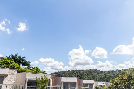 Apartamento à venda com 200m², 3 quartos e 2 vagas Apartamento à venda com 200m², 3 quartos e 2 vagasVista da Suíte