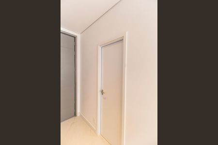 Apartamento à venda com 200m², 3 quartos e 2 vagas Apartamento à venda com 200m², 3 quartos e 2 vagasLavabo