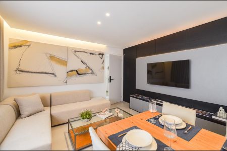 Apartamento à venda com 45m², 1 quarto e 1 vaga Apartamento à venda com 45m², 1 quarto e 1 vagaSala