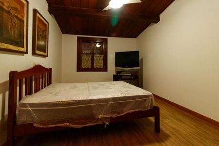 Casa para alugar com 550m², 5 quartos e 4 vagasSuíte 3