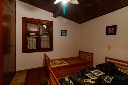 Casa para alugar com 550m², 5 quartos e 4 vagasSuíte 2