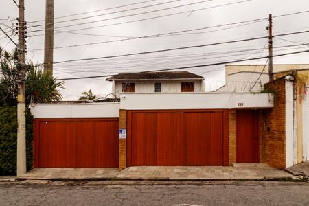 Casa para alugar com 550m², 5 quartos e 4 vagasFachada