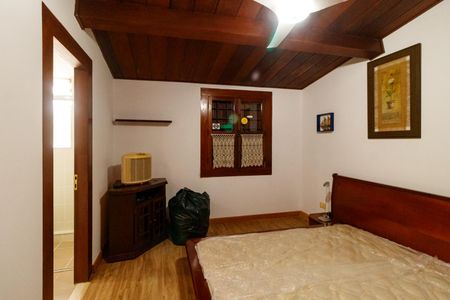 Casa para alugar com 550m², 5 quartos e 4 vagasSuíte 4