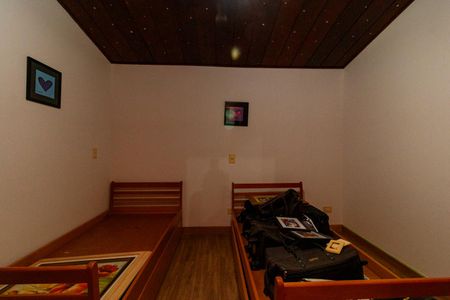 Casa para alugar com 550m², 5 quartos e 4 vagasSuíte 2