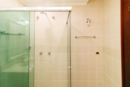 Casa para alugar com 550m², 5 quartos e 4 vagasBanheiro da Suíte 3