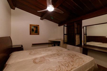 Casa para alugar com 550m², 5 quartos e 4 vagasSuíte