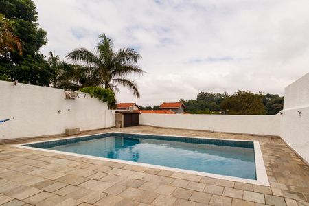 Casa para alugar com 550m², 5 quartos e 4 vagasÁrea externa e Lazer