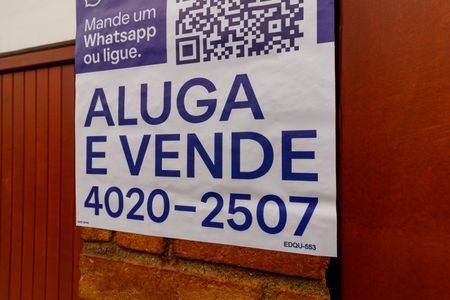 Casa para alugar com 550m², 5 quartos e 4 vagasPlaquinha EDQÇU-553