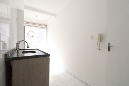 Apartamento para alugar com 43m², 2 quartos e sem vagaCozinha e Área de Serviço