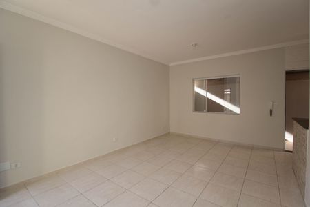 Casa de Condomínio para alugar com 3 quartos, 100m² em Parque Itaberaba, São Paulo