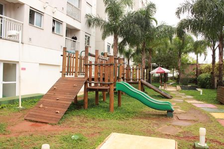 Apartamento para alugar com 50m², 2 quartos e sem vagaÁrea comum - Playground