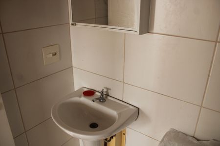 Apartamento para alugar com 50m², 2 quartos e sem vagaBanheiro 