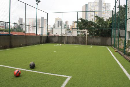 Apartamento para alugar com 50m², 2 quartos e sem vagaÁrea comum - campo de futebol