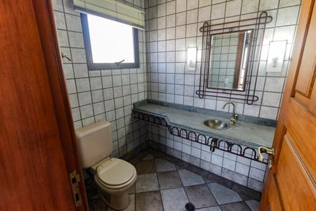 Apartamento para alugar com 570m², 5 quartos e 4 vagas Apartamento para alugar com 570m², 5 quartos e 4 vagasLavabo - Cobertura