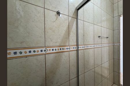 Casa à venda com 130m², 4 quartos e 1 vagaCasa 1 - Banheiro da Suíte 