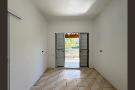 Casa à venda com 130m², 4 quartos e 1 vagaCasa 1 - Suíte 