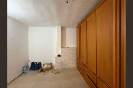 Casa à venda com 130m², 4 quartos e 1 vagaCasa 2 - Quarto