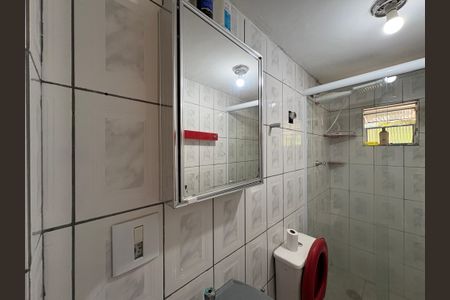 Casa à venda com 130m², 4 quartos e 1 vagaCasa 2 - Banheiro 