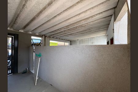 Casa à venda com 130m², 4 quartos e 1 vagaGaragem