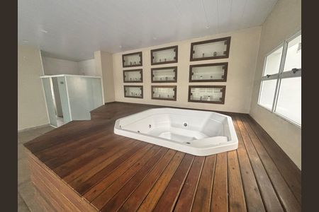 Apartamento à venda com 127m², 3 quartos e 2 vagas Apartamento à venda com 127m², 3 quartos e 2 vagasPiscina Coberta