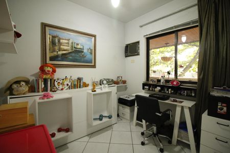 Apartamento à venda com 121m², 3 quartos e 2 vagas Quarto 