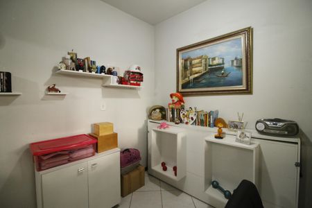 Apartamento à venda com 121m², 3 quartos e 2 vagas Quarto 