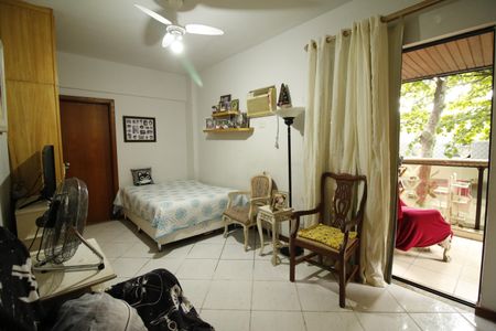 Apartamento à venda com 121m², 3 quartos e 2 vagasSuíte 1