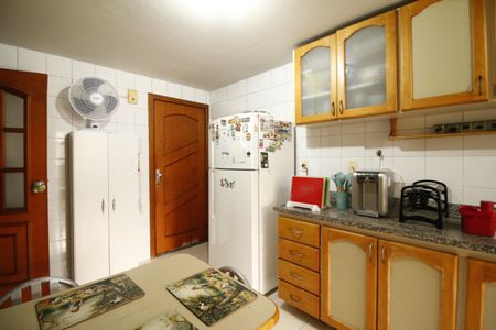 Apartamento à venda com 121m², 3 quartos e 2 vagasCozinha