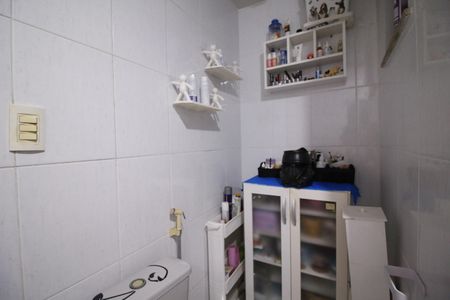 Apartamento à venda com 121m², 3 quartos e 2 vagasBanheiro da Suíte 2