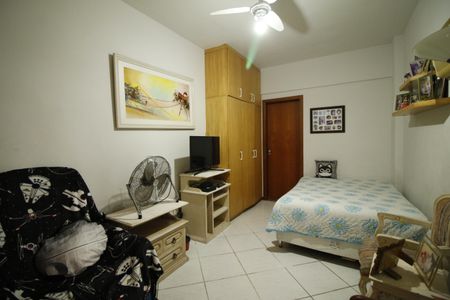 Apartamento à venda com 121m², 3 quartos e 2 vagasSuíte 1