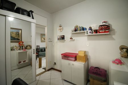 Apartamento à venda com 121m², 3 quartos e 2 vagas Quarto 