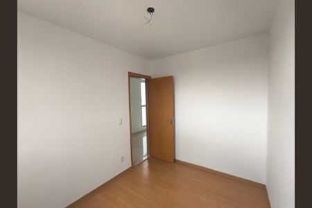Quarto de apartamento à venda com 2 quartos, 50m² em Conjunto Helena Antipoff, Belo Horizonte