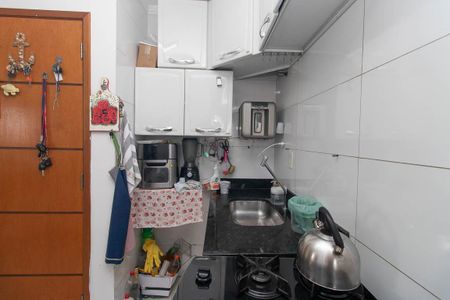 Casa de condomínio à venda com 90m², 3 quartos e 2 vagas Casa de condomínio à venda com 90m², 3 quartos e 2 vagasCozinha e Área de Serviço