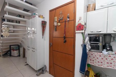 Casa de condomínio à venda com 90m², 3 quartos e 2 vagas Casa de condomínio à venda com 90m², 3 quartos e 2 vagasCozinha e Área de Serviço