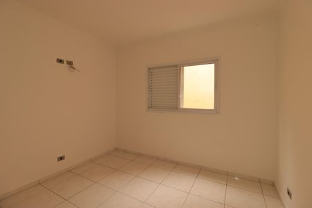 Casa para alugar com 80m², 2 quartos e 2 vagasSuíte 1