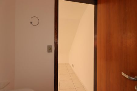 Casa para alugar com 80m², 2 quartos e 2 vagasLavabo