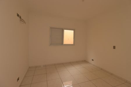 Casa para alugar com 80m², 2 quartos e 2 vagasSuíte 1